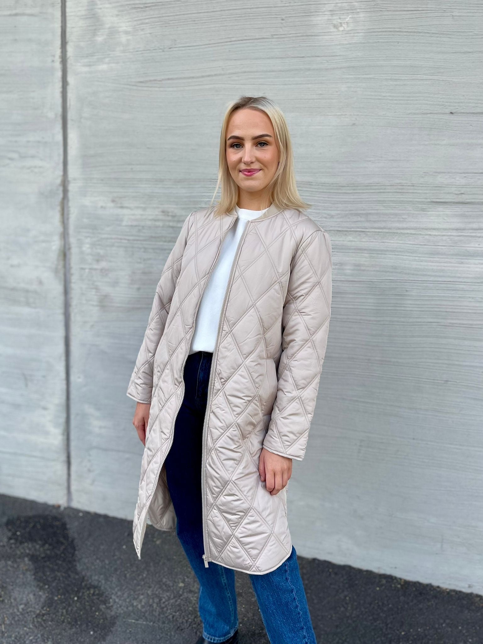 VIQUILA Quilted Jacket - Feather Gray